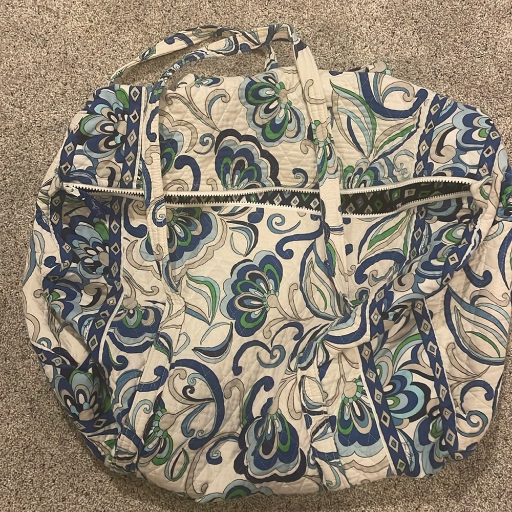 Vera Bradley duffel bag